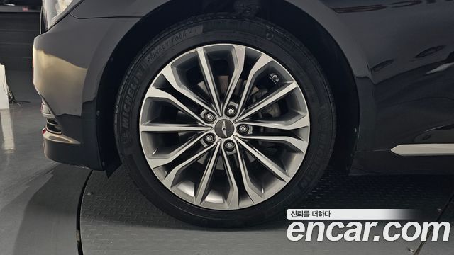 Hyundai Genesis из Кореи Encar