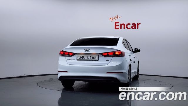 Hyundai AVANTE из Кореи Encar
