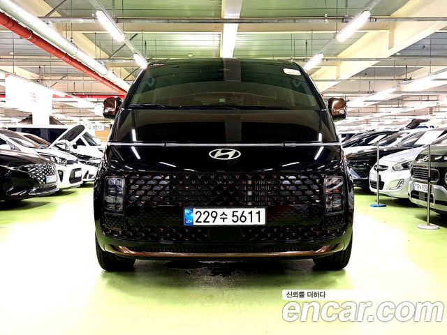 Hyundai Staria HEV 1.6 Lounge 7-Seater Inspiration — пробег 71 900 км — фото 3 из 5