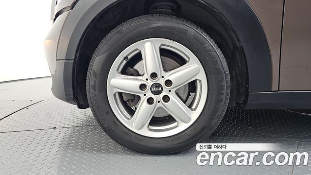 Mini Countryman из Кореи Encar