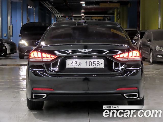 Hyundai Genesis из Кореи Encar