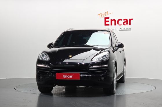 Porsche Cayenne 4.2 S Diesel 958 — пробег 123 418 км — фото 3 из 5