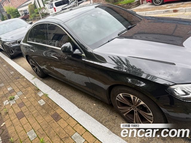 Mercedes-Benz E-Class E200 Avantgarde — пробег 7 000 км — фото 3 из 5