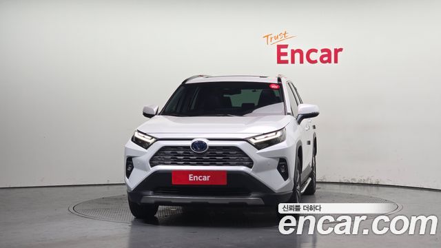 Toyota RAV4 2,5 4WD Hybrid LTD — пробег 58 657 км — фото 3 из 5
