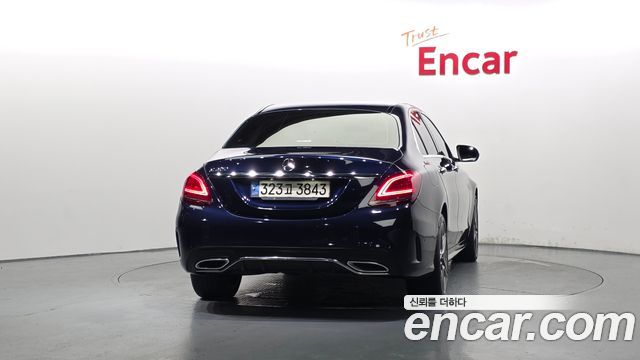 Mercedes-Benz C-Class из Кореи Encar