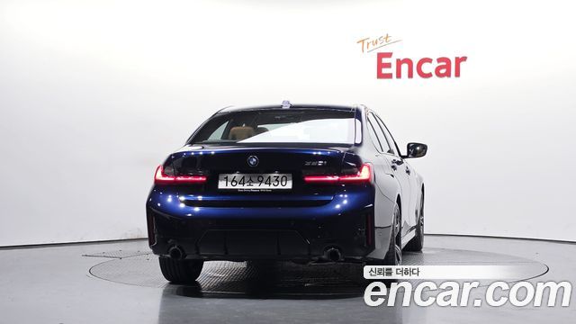 BMW 3-Series из Кореи Encar