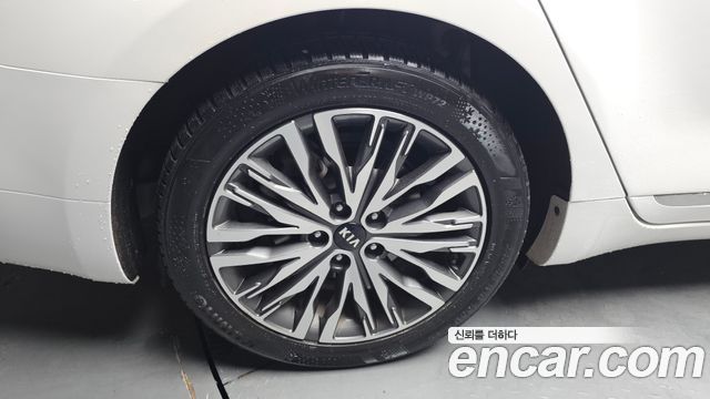 Kia K7 из Кореи Encar