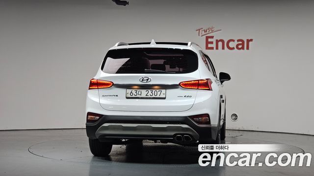 Hyundai Santafe из Кореи Encar