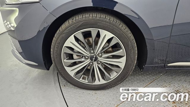 Kia K8 из Кореи Encar