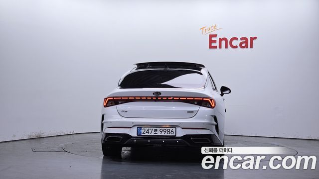 Kia K5 из Кореи Encar