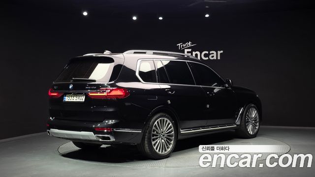 BMW X7 xDrive 40d Design Pure Excellence 7-Seater — пробег 209 548 км — фото 2 из 5
