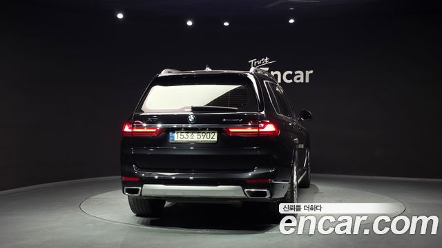 BMW X7 xDrive 40d Design Pure Excellence 7-Seater — пробег 209 548 км — фото 4 из 5