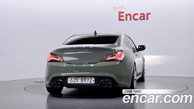 Hyundai Genesis из Кореи Encar