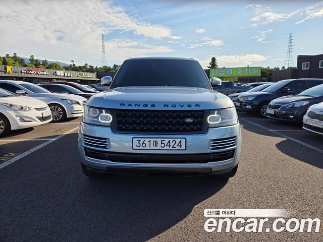 Land Rover Range Rover 3.0 TDV6 Vogue SE DIESEL — пробег 210 220 км — фото 3 из 5