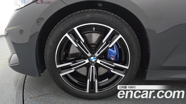 BMW 3-Series из Кореи Encar