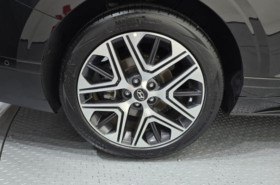 Hyundai Grandeur Exclusive — пробег 13 209 км — фото 5 из 5