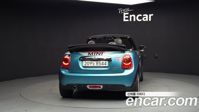Mini Cooper Convertible из Кореи Encar