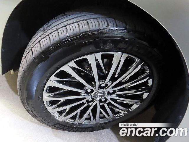 Lexus LM из Кореи Encar