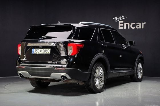 Ford Explorer 2.3 LimIted 4WD — пробег 102 726 км — фото 2 из 5