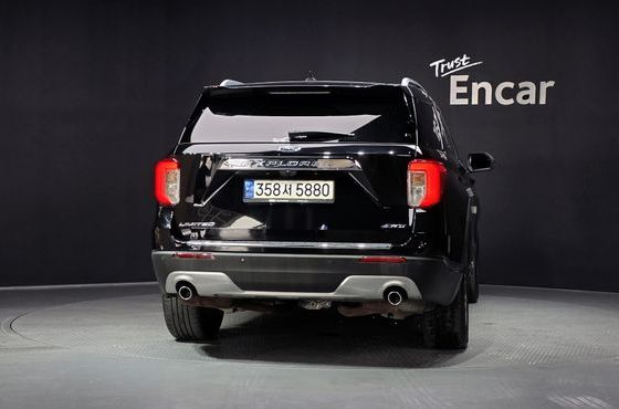 Ford Explorer 2.3 LimIted 4WD — пробег 102 726 км — фото 4 из 5