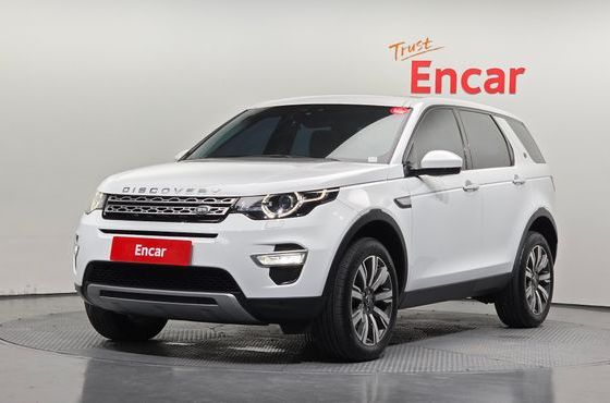 Land Rover Discovery Sport 2.0 TD4 HSE Luxury — пробег 135 611 км — фото 1 из 5
