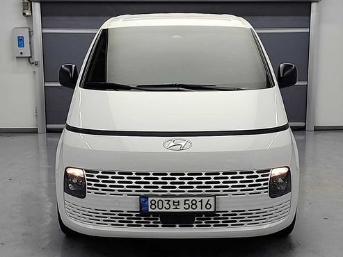 Hyundai Staria Cargo 5-Seater Smart — пробег 39 792 км — фото 2 из 5