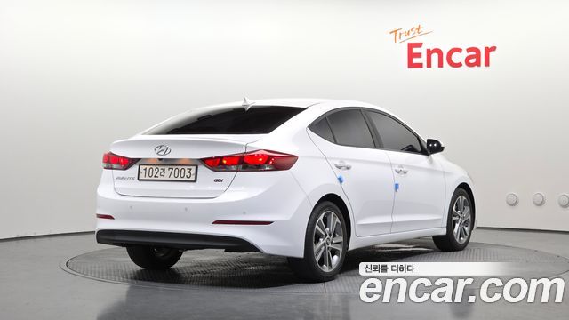 Hyundai AVANTE из Кореи Encar