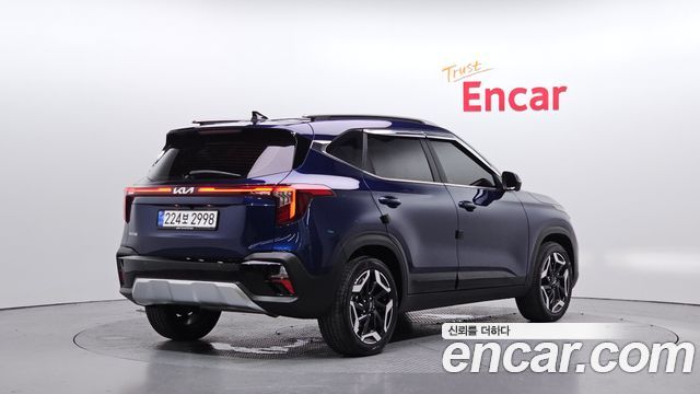 Kia Seltos из Кореи Encar
