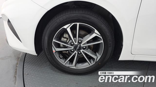 Kia K3 из Кореи Encar