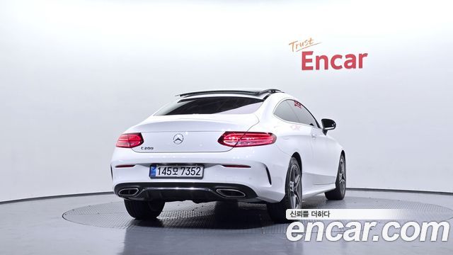 Mercedes-Benz C-Class из Кореи Encar