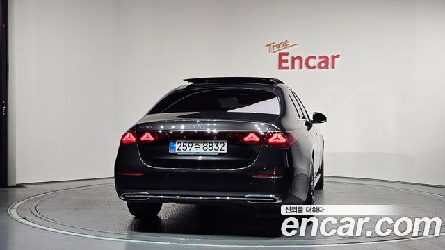 Mercedes-Benz E-Class из Кореи Encar