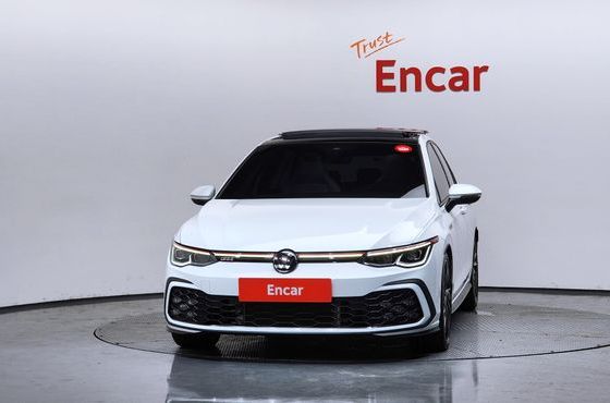 Volkswagen Golf 2.0 GTI — пробег 10 081 км — фото 3 из 5