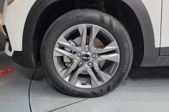 Kia Seltos Gasoline 1.6 Turbo 2WD Prestige — пробег 51 368 км — фото 5 из 5