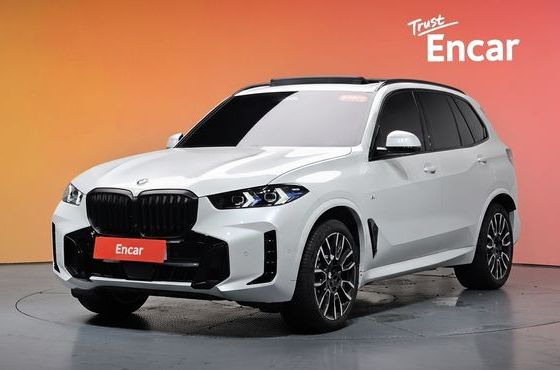 BMW X5 xDrive 40i M Sport — пробег 2 666 км — фото 1 из 5