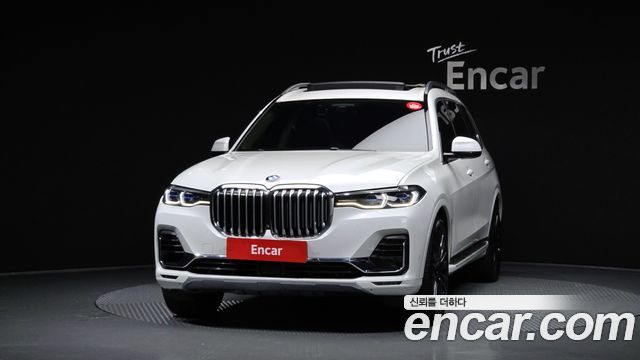 BMW X7 xDrive 30d Design Pure Excellent 6-Seater — пробег 80 506 км — фото 3 из 5