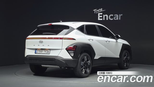 Hyundai Kona Modern — пробег 12 286 км — фото 2 из 5