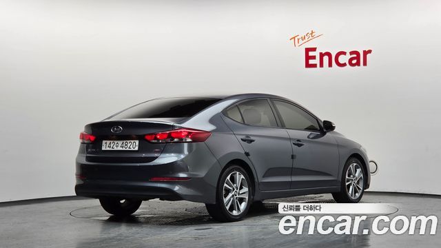 Hyundai AVANTE из Кореи Encar