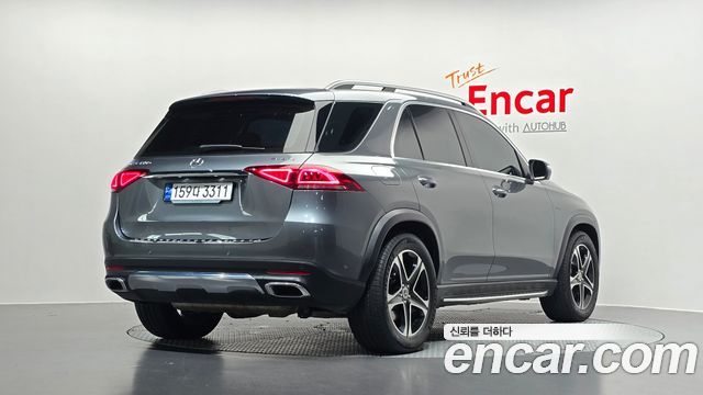Mercedes-Benz GLE-Class GLE350e 4MATIC — пробег 42 028 км — фото 2 из 5