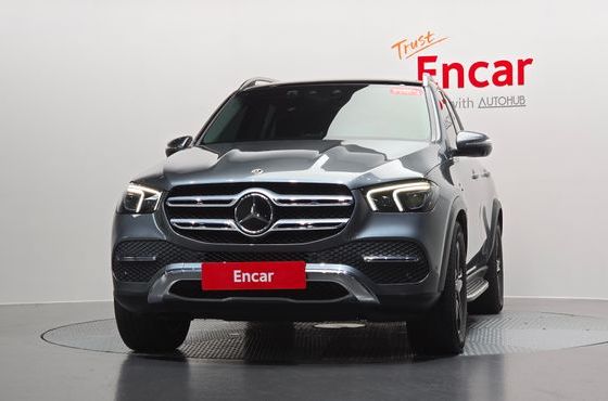 Mercedes-Benz GLE-Class GLE350e 4MATIC — пробег 42 028 км — фото 3 из 5