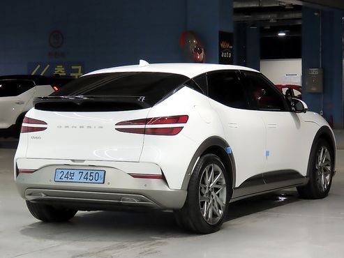Genesis GV60 Standard AWD — пробег 90 690 км — фото 4 из 5