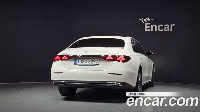 Mercedes-Benz E-Class из Кореи Encar