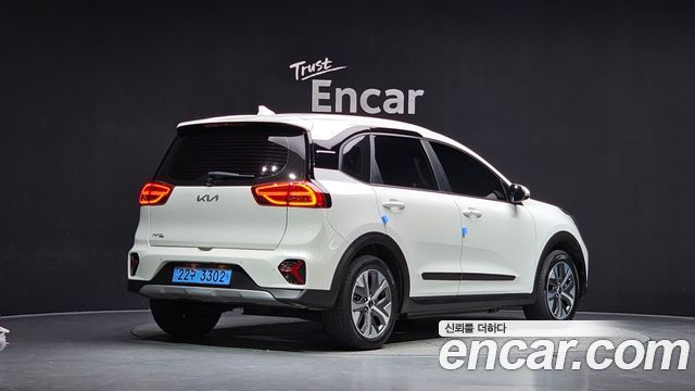 Kia Niro Air — пробег 89 807 км — фото 2 из 5