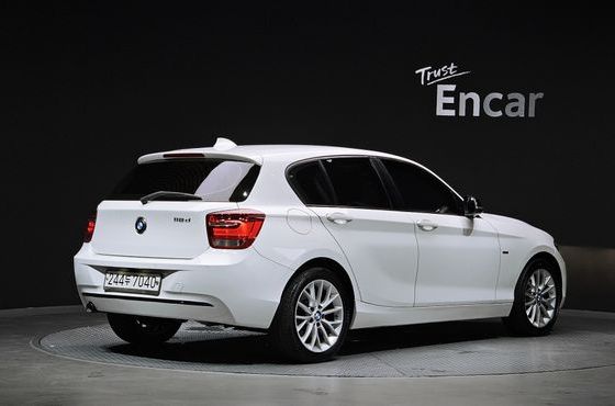 BMW 1-Series 118d Sport 5Door — пробег 130 654 км — фото 2 из 5