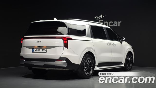 Kia Carnival 9-Seater Prestige — пробег 39 541 км — фото 2 из 5
