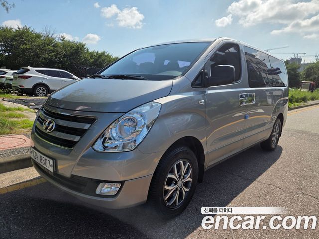 Hyundai Starex 4WD 12-Seater Wagon Modern Special — пробег 122 239 км — фото 2 из 5