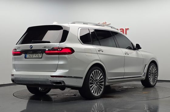 BMW X7 xDrive 40d Design Pure Excellence 6-Seater — пробег 78 357 км — фото 2 из 5