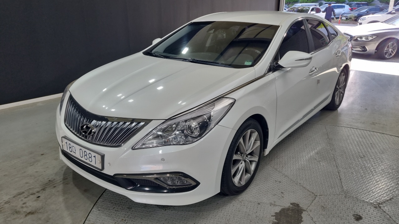 Hyundai Grandeur из Кореи Encar