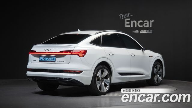 Audi e-tron из Кореи Encar