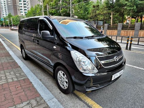 Hyundai Starex 3-Seater VAN CVX Deluxe — пробег 96 173 км — фото 3 из 5