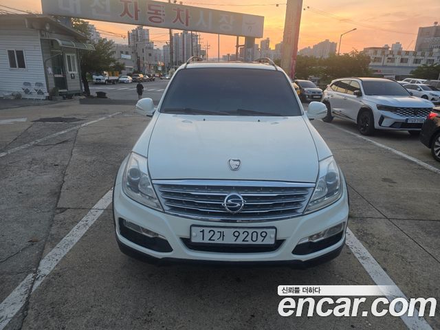 Ssangyong Rexton 2.0 4WD RX7 Prestige — пробег 165 535 км — фото 3 из 5